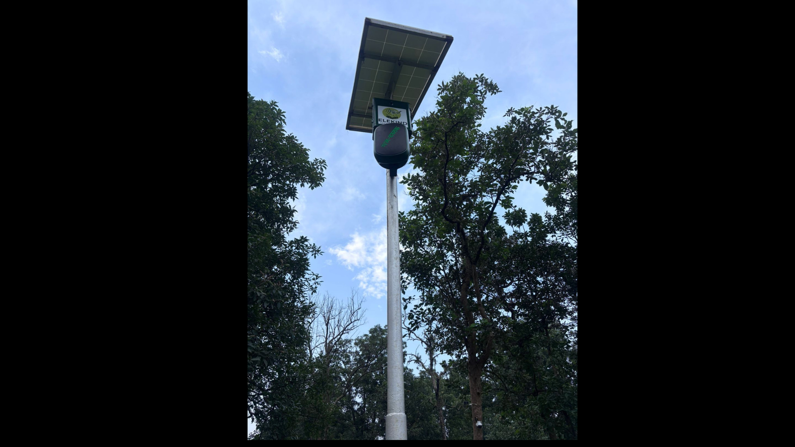 ELEKIND unit &mdash; pole-mounted with solar panel deployed in Chhattisgarh forest